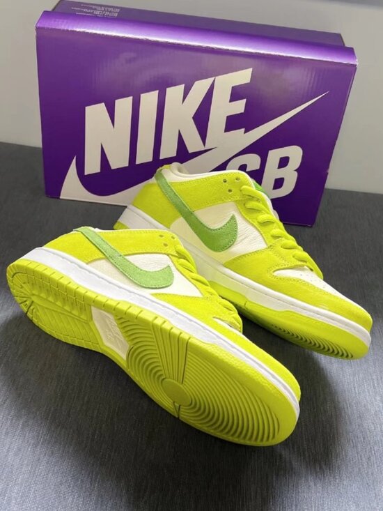 Nike shoes